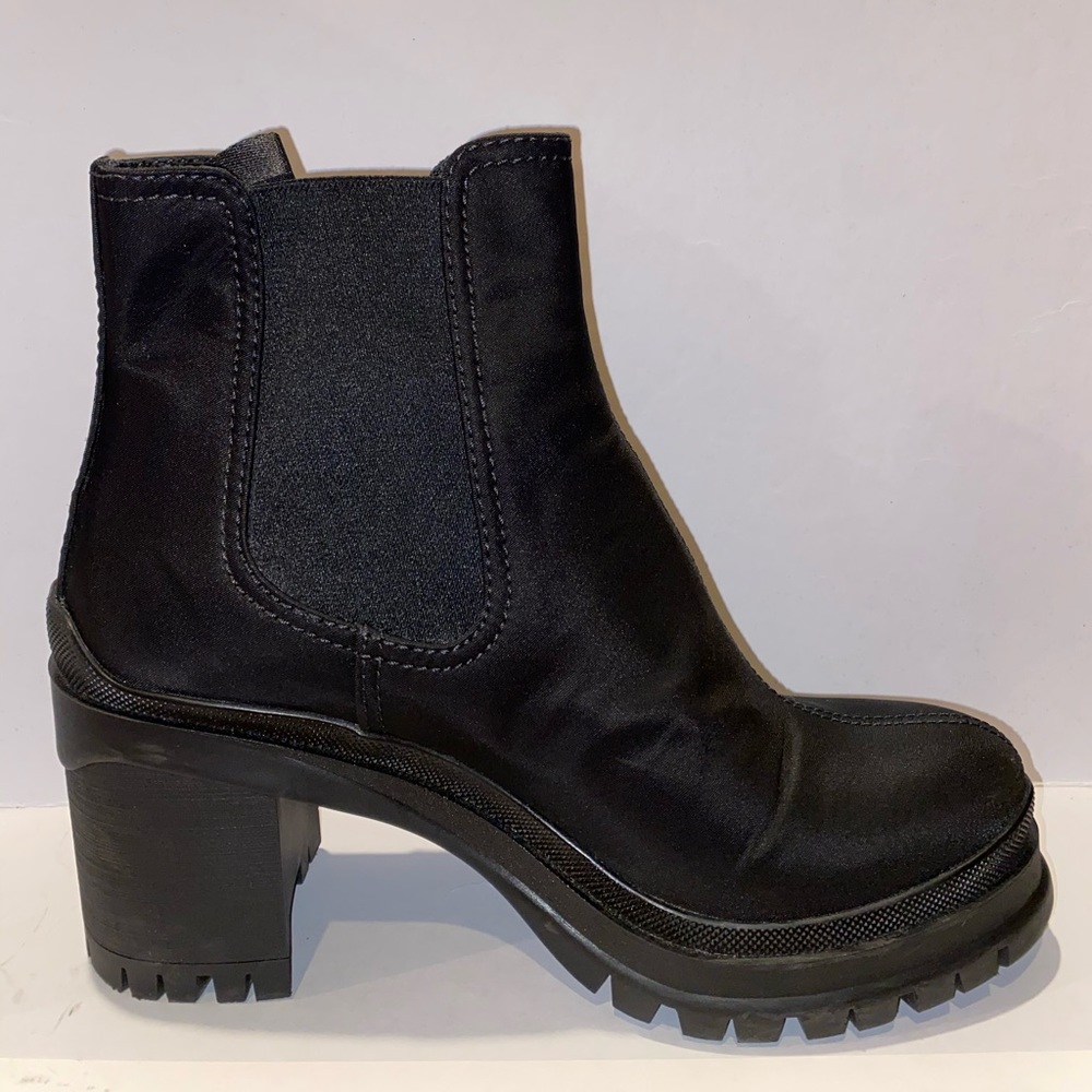 Nylon Prada ankle boots - Picture 2 of 5